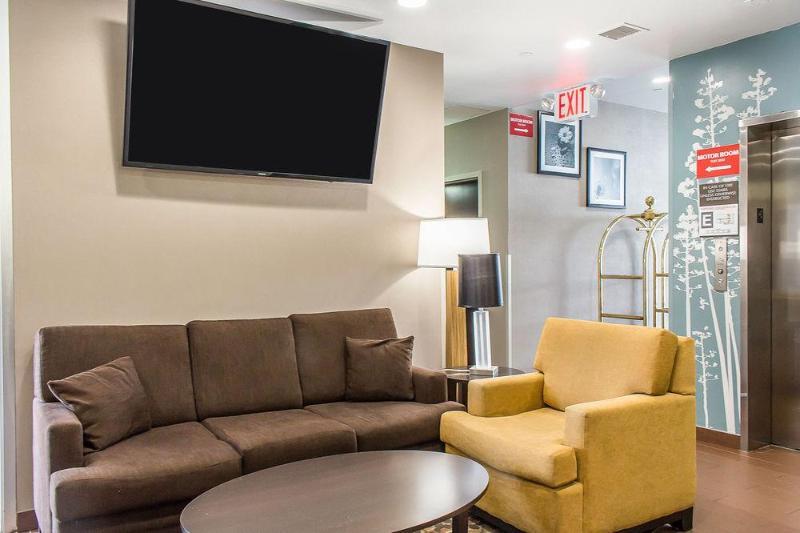 Days Inn By Wyndham Brooklyn Borough Park New York Exterior photo