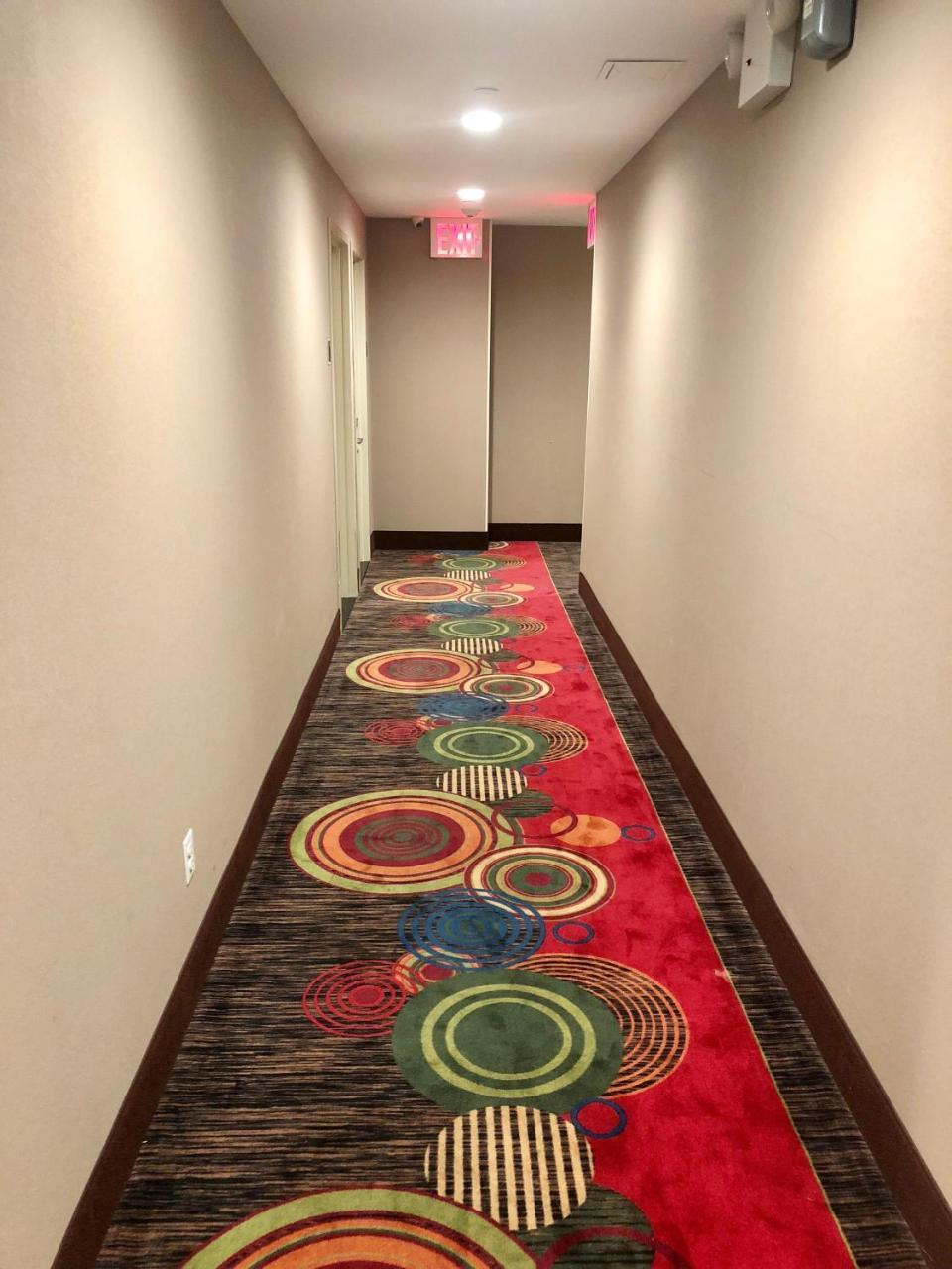 Days Inn By Wyndham Brooklyn Borough Park New York Exterior photo
