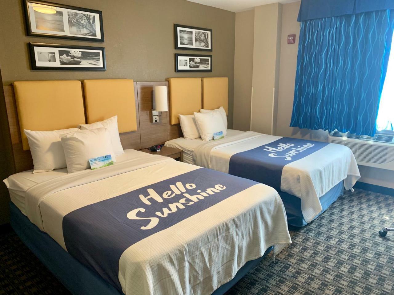 Days Inn By Wyndham Brooklyn Borough Park New York Exterior photo